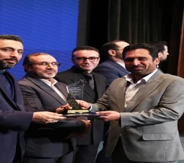 امیرحسینی در اجلاس کارآفرینان 5145646564