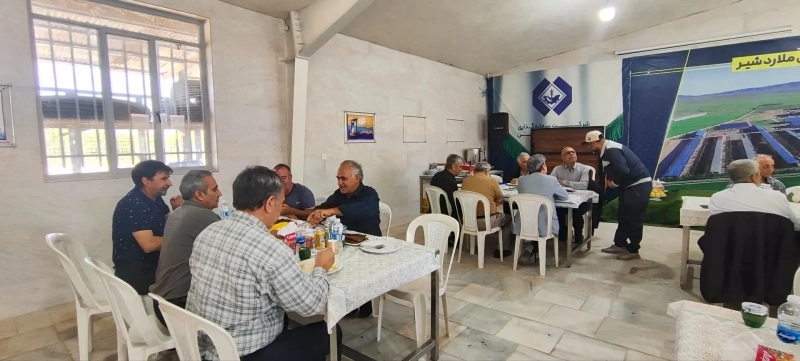 دیدار مدیرعامل پیشین با امیرحسینی 845644510