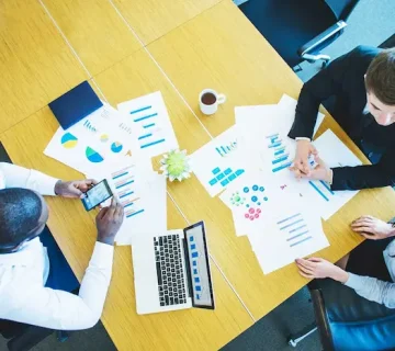 مشورت در جلسه 3543540